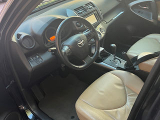 Toyota Rav 4 foto 8