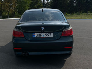 BMW 5 Series foto 7