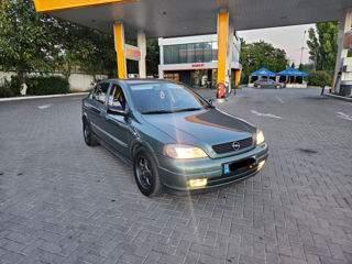 Opel Astra foto 2