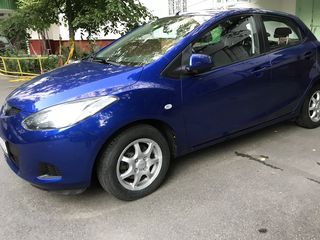 Mazda 2 foto 3