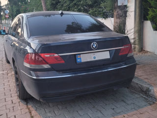 BMW 7 Series foto 2