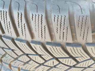 215/65 R16 Goodyear foto 4