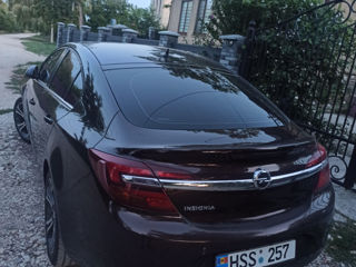 Opel Insignia foto 3