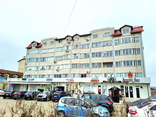 Apartament cu 2 camere, 64 m², Centru, Ialoveni