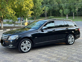 Mercedes C-Class foto 3