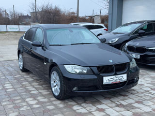 BMW 3 Series foto 3