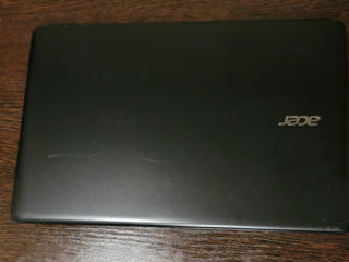 Acer Aspire E1-570G foto 1