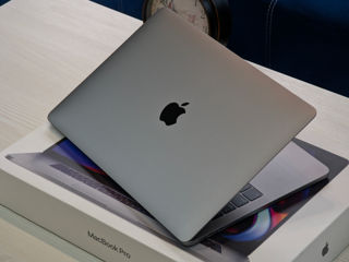 MacBook Pro 13 Retina 2019 (Core i5 8279u/8Gb Ram/128Gb SSD/Iris Graphics/144 Cycles/13.3" Retina) foto 12