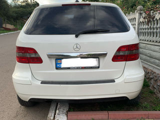 Mercedes B-Class foto 5