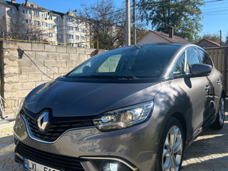 Renault Scenic foto 9