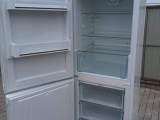 Морозильник шкаф. морозильник ларь ! 100 150 200 250 литров! Холодильники ! foto 6