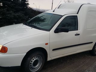 Volkswagen Caddy foto 2