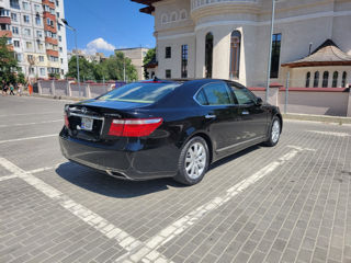 Lexus LS Series foto 2