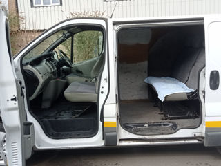 Opel vivaro piese foto 2