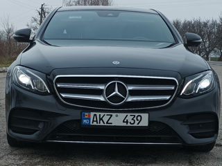 Mercedes E-Class foto 3