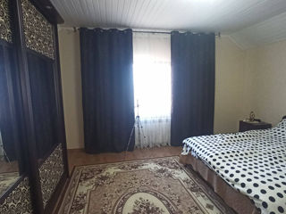 Vind super casa cu doua nivele(126m2) - pe 6 sote de pamint - or.singerei foto 13