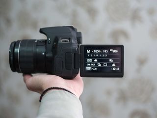 Canon 700D (la cutie) foto 6