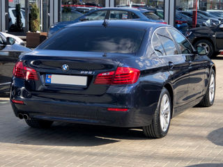 BMW 5 Series foto 3