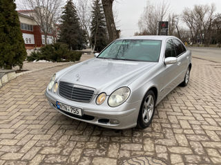 Mercedes E-Class foto 3