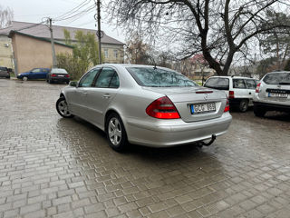 Mercedes E-Class foto 3