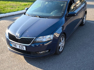 Skoda Rapid foto 2