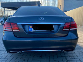 Mercedes E-Class foto 3