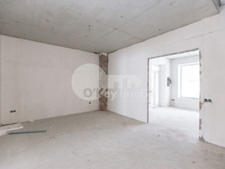 Duplex în 3 nivele, 180 mp + teren 3 ari, versiune albă, Stăuceni 138000 € foto 8