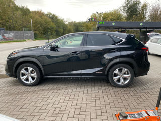 Lexus NX Series foto 2