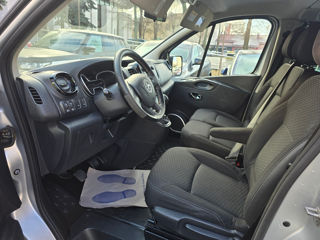 Opel Vivaro foto 7