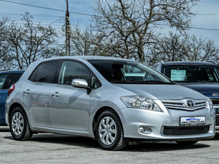 Toyota Auris foto 4