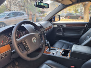 Volkswagen Touareg foto 3