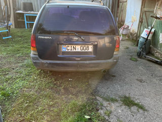 Nissan Primera foto 1