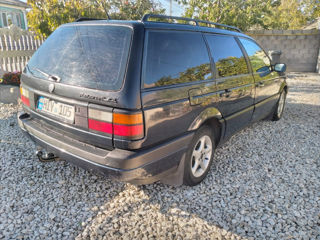 Volkswagen Passat foto 4