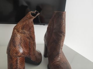 Botine,stare bună.Preț-500 lei