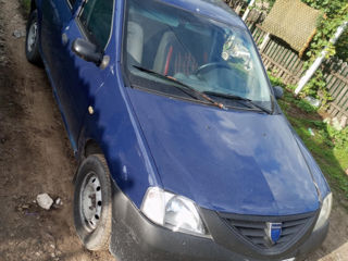 Dacia Logan foto 1