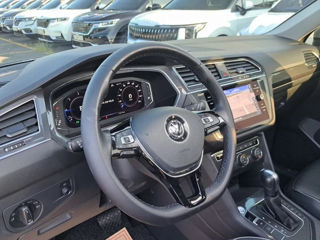 Volkswagen Touareg foto 14