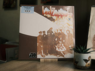 Led Zeppelin - Physical Graffiti. Si multe altele! Livrare Gratuita! foto 4