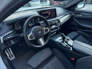 BMW 5 Series foto 6