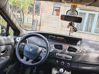 Renault Grand Scenic foto 4