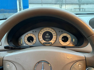 Mercedes E-Class foto 13