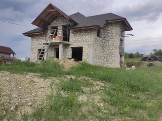 Casă nefinisată,2 nivele,6 ari- 39 800 Euro. Bubuieci foto 1