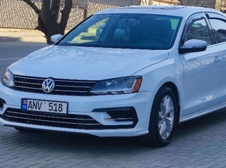 Volkswagen Jetta foto 8