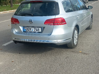 Volkswagen Passat foto 3