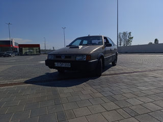 Volkswagen Passat foto 1