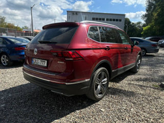 Volkswagen Tiguan foto 6