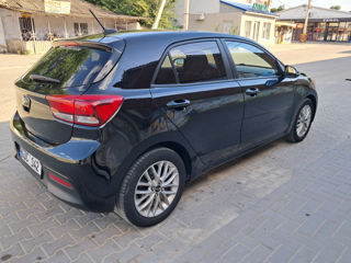 KIA Rio foto 8