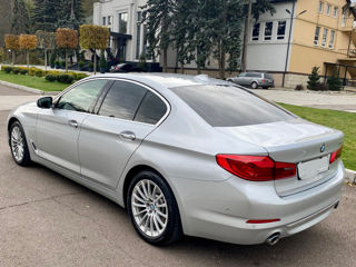 BMW 5 Series foto 4