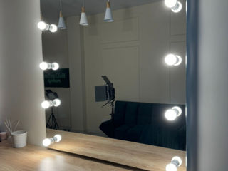 Зеркало Make Up LED. Изготовим любые размеры любые формы любое количество лампочек foto 3