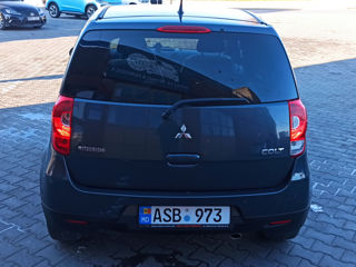 Mitsubishi Colt foto 3