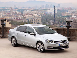 Volkswagen Passat foto 2